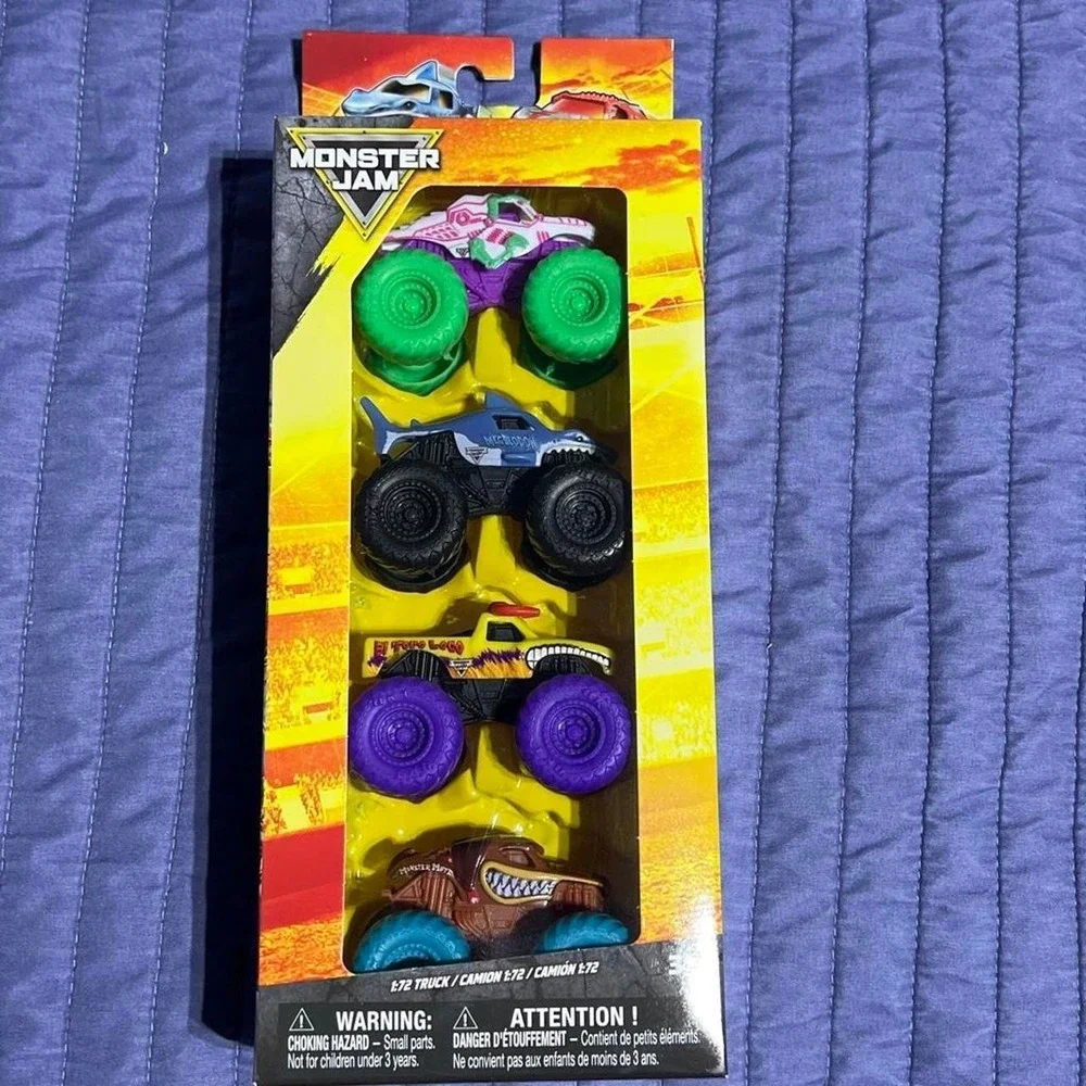 Monster Jam 4 Pack 1:72 Scale Trucks El Toro Loco Megalodon Thunderroarus Mutt